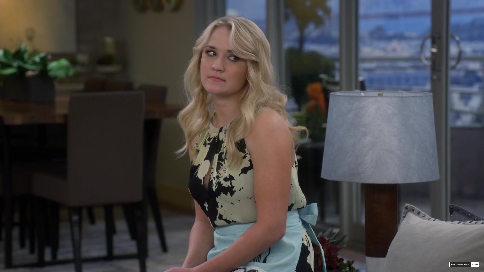 3x05 Young Therapy 172 Emily Osment Online Your 1 Fan